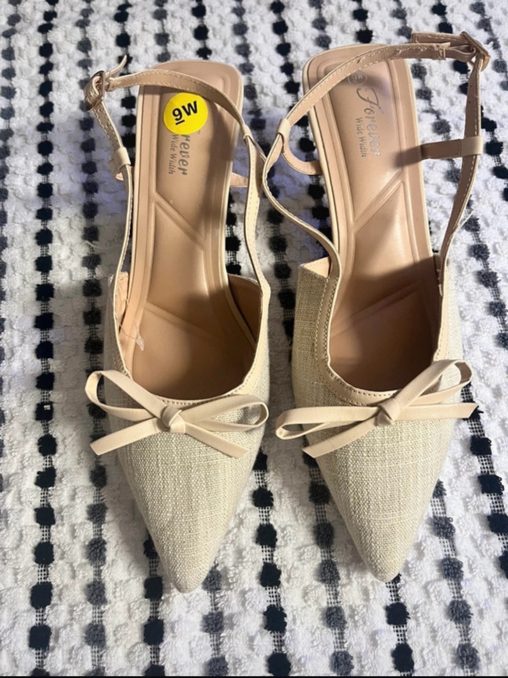 Forever 21 Beige Pointed-Toe Slingback Mules with Bow Accent